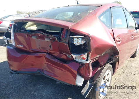 2005 Toyota Prius z USA, uszkodzony, nr VIN JTDKB20U453071936